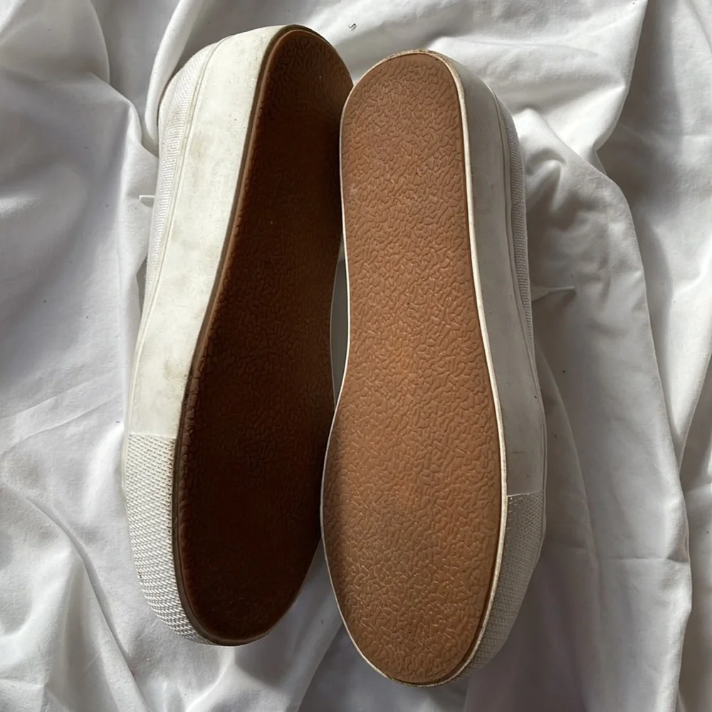 Steve Madden white sz
